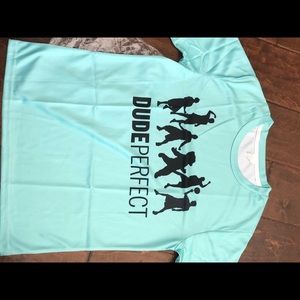 5 dude perfect M tshirts